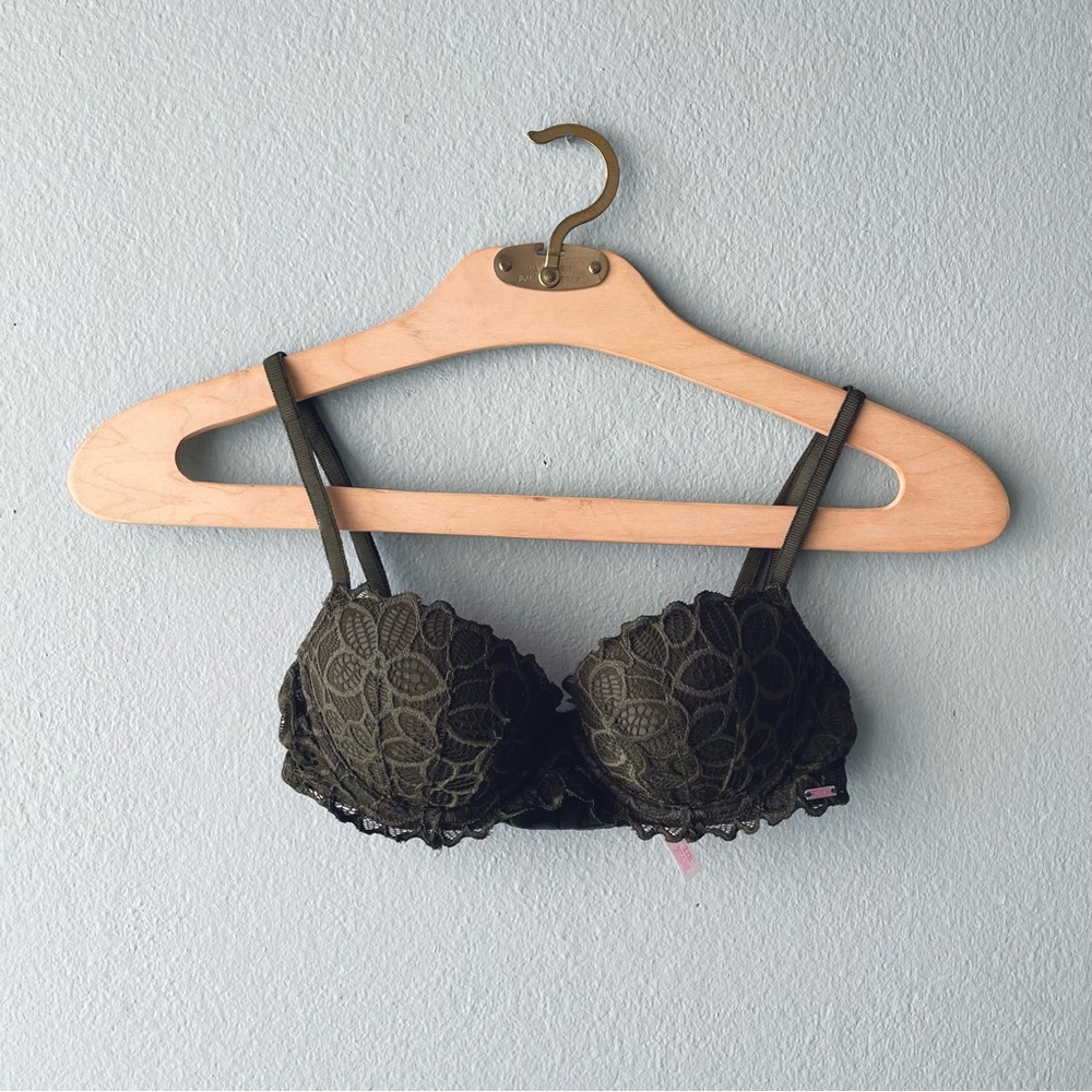 Pink Victoria’s Secret | Olive Lace Date Push-Up Bra Pigeonnant Rendez-vous